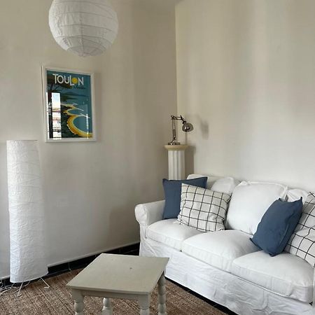L'Olivier Apartment Toulon Luaran gambar