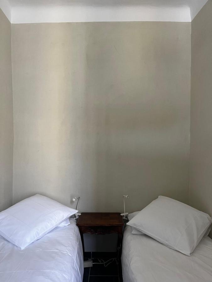 L'Olivier Apartment Toulon Luaran gambar